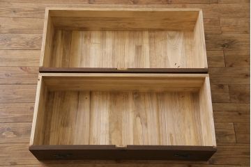 和製アンティーク　リメイク家具　優美な装飾金具が品のある箪笥ローボード(テレビボード、衣装箪笥)