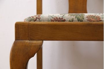 アンティーク家具　フランスアンティーク　バーチ材　上品でいて愛らしい雰囲気漂うダイニングチェア(ワークチェア、椅子)