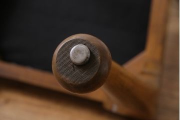 アンティーク家具　フランスアンティーク　バーチ材　上品でいて愛らしい雰囲気漂うダイニングチェア(ワークチェア、椅子)(1)