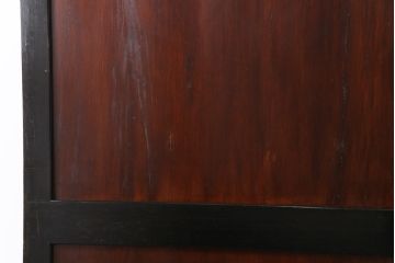 和製アンティーク　ヒノキ材　漆塗り　大振りで存在感のある帯戸(板戸、引き戸、建具)2枚セット(1)