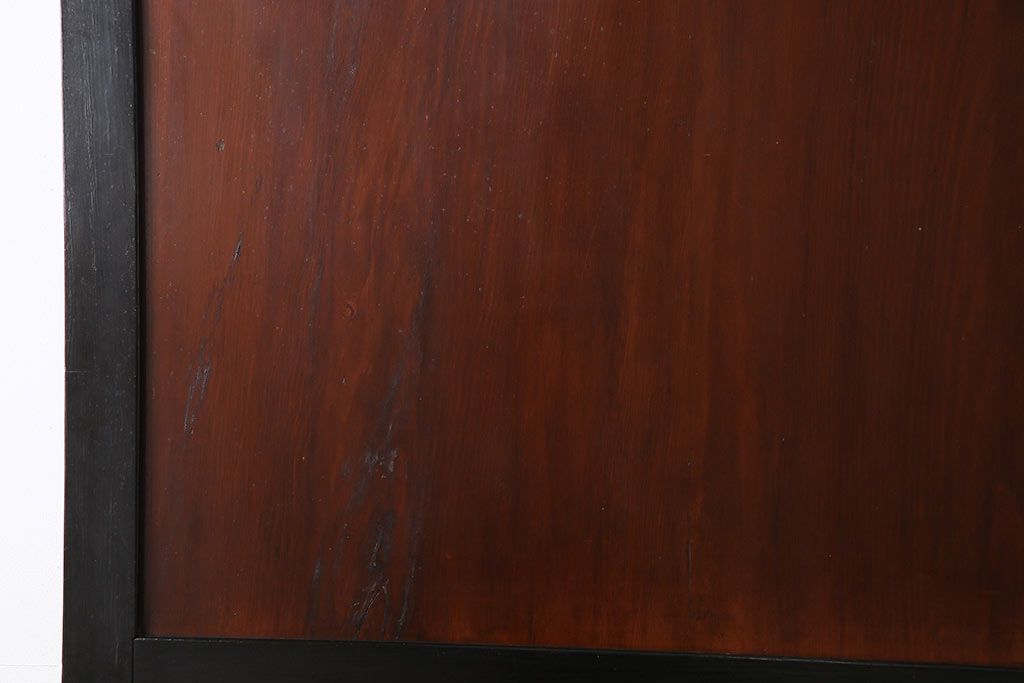 和製アンティーク　ヒノキ材　漆塗り　大振りで存在感のある帯戸(板戸、引き戸、建具)2枚セット(1)