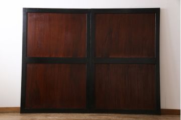 和製アンティーク　ヒノキ材　漆塗り　大振りで存在感のある帯戸(板戸、引き戸、建具)2枚セット(2)