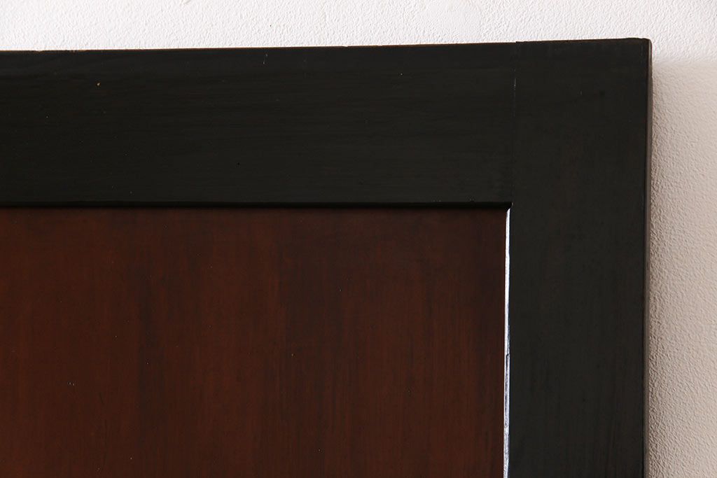 和製アンティーク　ヒノキ材　漆塗り　大振りで存在感のある帯戸(板戸、引き戸、建具)2枚セット(2)