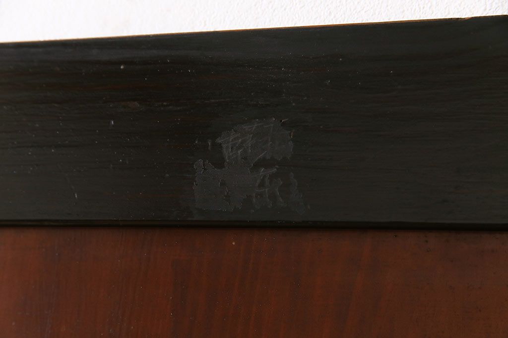 和製アンティーク　ヒノキ材　漆塗り　大振りで存在感のある帯戸(板戸、引き戸、建具)2枚セット(2)