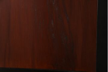 和製アンティーク　ヒノキ材　漆塗り　大振りで存在感のある帯戸(板戸、引き戸、建具)2枚セット(2)