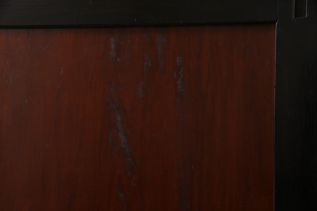 和製アンティーク　ヒノキ材　漆塗り　大振りで存在感のある帯戸(板戸、引き戸、建具)2枚セット(2)