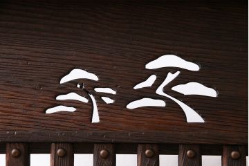 昭和中期　鶴と松　縦桟が印象的な杉材製の衝立(パーテーション、仕切り)