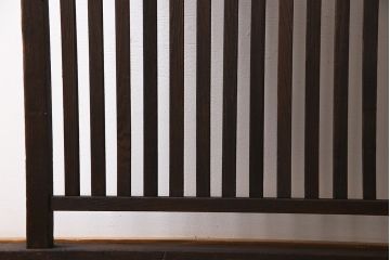 昭和中期　鶴と松　縦桟が印象的な杉材製の衝立(パーテーション、仕切り)