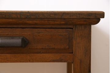 アンティーク家具　昭和期　栓材　シンプルで素朴な雰囲気が魅力の子供用平机(サイドテーブル、カフェテーブル)