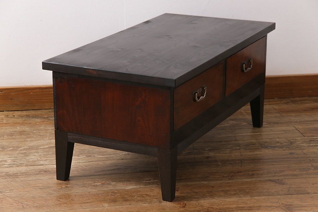 アンティーク家具　和製アンティーク　モダンな雰囲気漂う箪笥をリメイクしたセンターテーブル(ローテーブル)