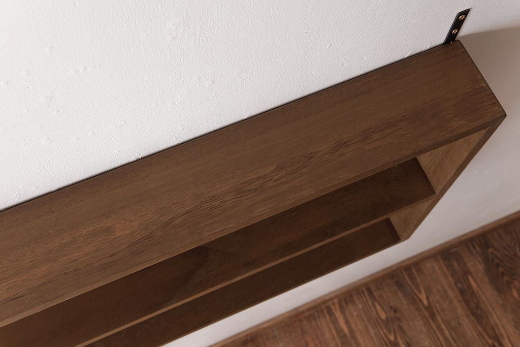 和製アンティーク　リメイク家具　桐材　柔らかな雰囲気を漂わせる壁掛け棚・2段(ウォールシェルフ、飾り棚、ディスプレイラック)(1)