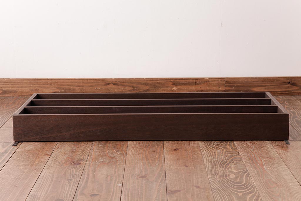 リメイク家具　桐材　柔らかな雰囲気を漂わせるウォールシェルフ・3段(壁掛け収納棚、飾り棚、ディスプレイラック)(1)