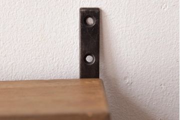 リメイク家具　桐材　柔らかな雰囲気を漂わせるウォールシェルフ・3段(壁掛け収納棚、飾り棚、ディスプレイラック)(2)