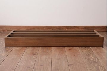 リメイク家具　桐材　柔らかな雰囲気を漂わせるウォールシェルフ・3段(壁掛け収納棚、飾り棚、ディスプレイラック)(2)