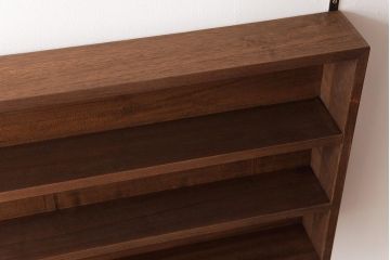 リメイク家具　桐材　柔らかな雰囲気を漂わせるウォールシェルフ・3段(壁掛け収納棚、飾り棚、ディスプレイラック)(3)