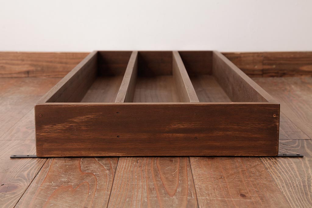 リメイク家具　桐材　柔らかな雰囲気を漂わせるウォールシェルフ・3段(壁掛け収納棚、飾り棚、ディスプレイラック)(3)