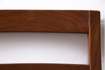 ヴィンテージ家具　北欧ビンテージ　チーク材　シンプルでスタイリッシュなダイニングチェア(チェア、椅子)