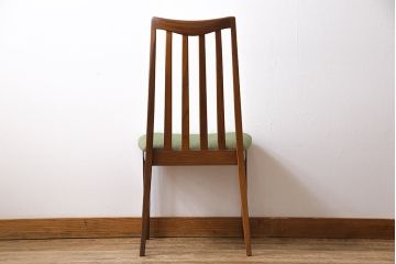 ヴィンテージ家具　ビンテージ　G-PLAN(ジープラン)　淡いグリーンのおしゃれなダイニングチェア(ワークチェア、椅子)(1)