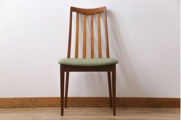 ヴィンテージ家具　ビンテージ　G-PLAN(ジープラン)　淡いグリーンのおしゃれなダイニングチェア(ワークチェア、椅子)(2)