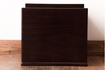 アンティーク雑貨　和製アンティーク　上手物　指物　本紫檀　上品な雰囲気漂う高級箱火鉢(角火鉢、手あぶり)(1)