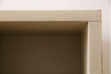 ペイント家具　リメイク　柔らかな色合いが魅力的なマス目棚(下駄箱、オープンラック、収納棚)