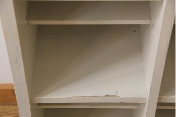 ペイント家具　リメイク　柔らかな色合いが魅力的なマス目棚(下駄箱、オープンラック、収納棚)