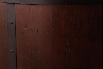 アンティーク雑貨　和製アンティーク　黒ずんだ金具の風合いが魅力的な味わいのある一斗升(一斗マス)