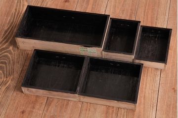 アンティーク雑貨　昭和期　総桐材　螺鈿細工の花紋が上品な漆塗りの針箱(裁縫箱、小引き出し、小物収納)