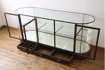 レトロ家具　イギリスアンティーク　最高級!　マホガニー材　レトロな大型ガラスケース(ショーケース、陳列棚、店舗什器)