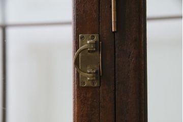 レトロ家具　イギリスアンティーク　最高級!　マホガニー材　レトロな大型ガラスケース(ショーケース、陳列棚、店舗什器)