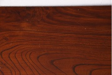 アンティーク雑貨　リメイク家具　漆塗り　杢目が美しいケヤキ一枚板の小振りな鉄脚ベンチ(板座チェア、椅子、花台、飾り台)