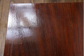 古材リメイク品　天板一枚板　漆塗り　上品な雰囲気漂うケヤキの杢目が美しい鉄脚ローテーブル(飾り台、サイドテーブル)