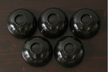 和製アンティーク　松竹梅　華やかな金彩の蓋付き木製椀(漆器、和食器)5客セット