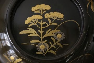 和製アンティーク　大正昭和初期　蝶や草花の蒔絵が品のある木製のお椀5客セット(漆器)