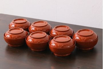 和製アンティーク　朱塗り　和モダンなデザインがお洒落な木製のお椀7客セット(漆器、和食器)