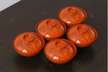 和製アンティーク　金彩の折り鶴が魅力的な木製椀(漆器、和食器)5客セット(2)