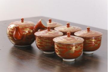 和製アンティーク　九谷赤絵　箱付き　急須・湯呑茶碗　茶器セット(九谷焼、和食器)