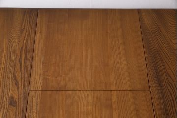 ヴィンテージ家具　イギリスビンテージ　ERCOL(アーコール)　エレガントなドローリーフテーブル(ダイニングテーブル)
