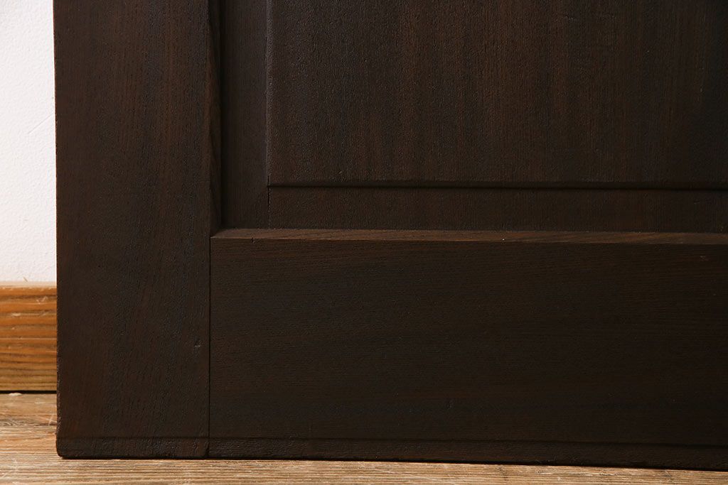 和製アンティーク　総ケヤキ材　和モダンの空間におすすめの一枚板の蔵戸(引き戸、建具、玄関戸)
