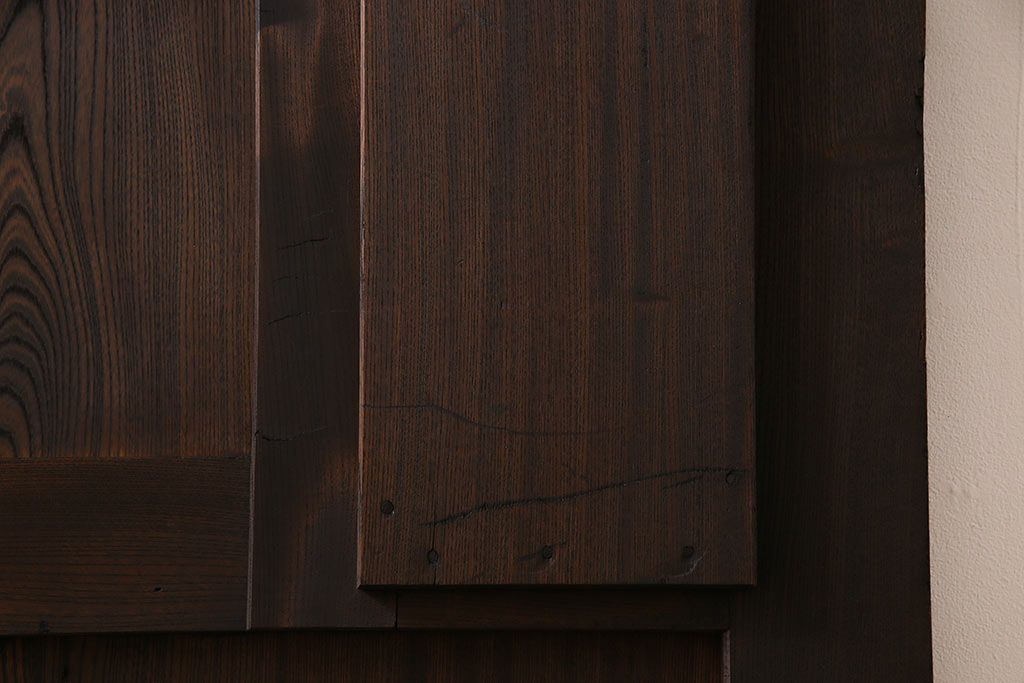 和製アンティーク　総ケヤキ材　和モダンの空間におすすめの一枚板の蔵戸(引き戸、建具、玄関戸)