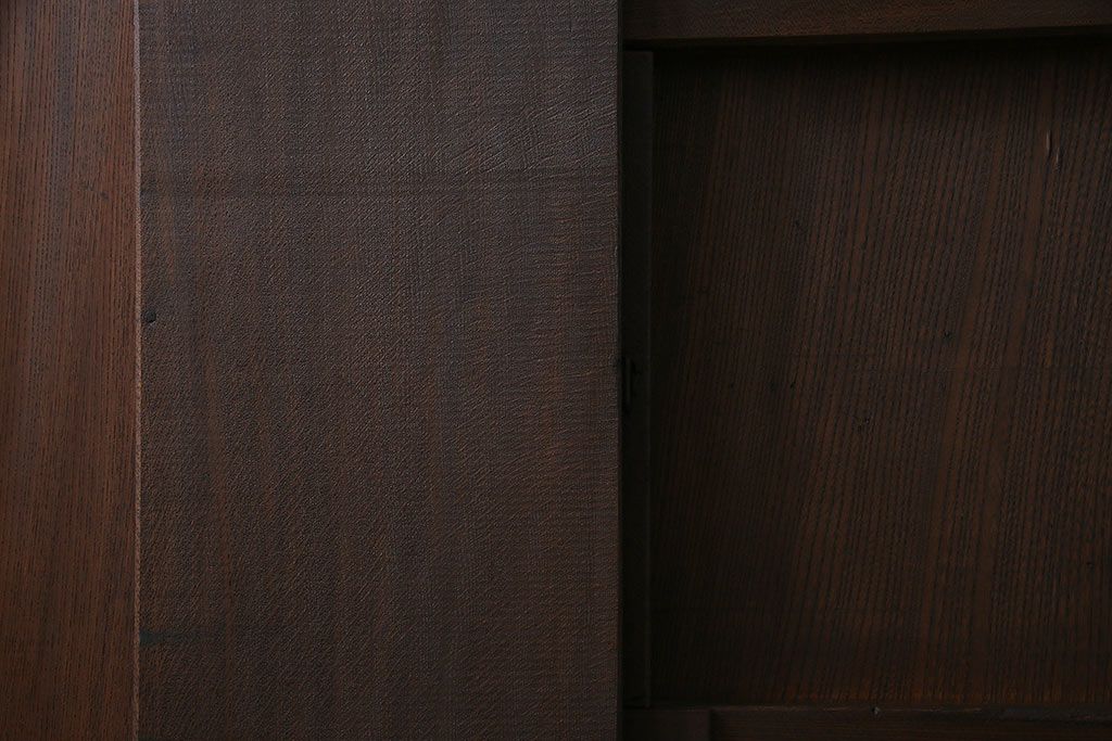 和製アンティーク　総ケヤキ材　和モダンの空間におすすめの一枚板の蔵戸(引き戸、建具、玄関戸)