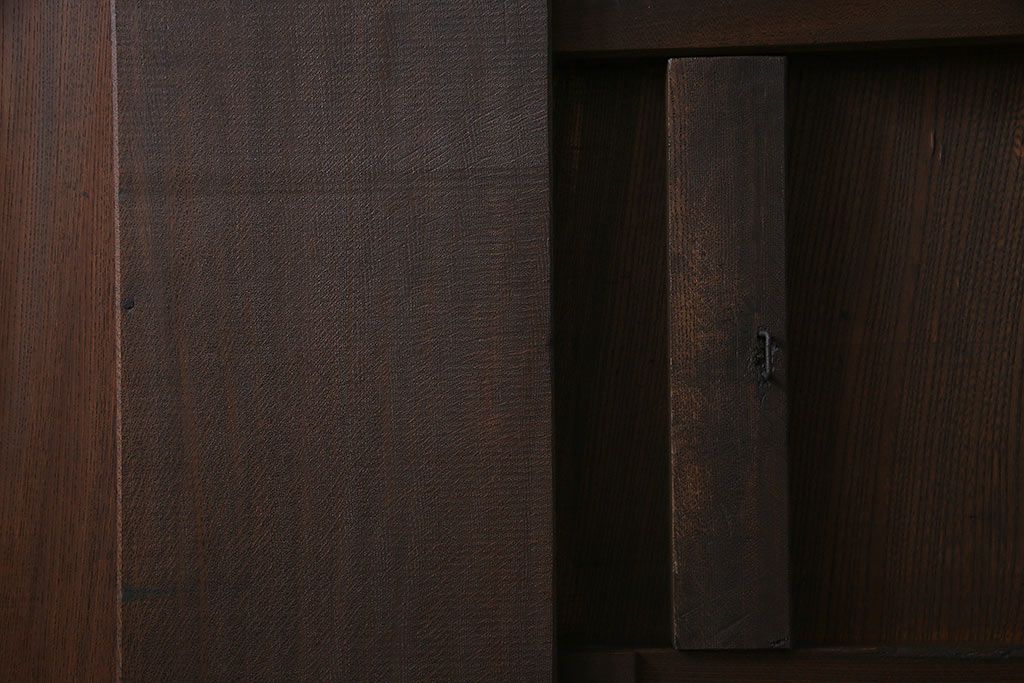 和製アンティーク　総ケヤキ材　和モダンの空間におすすめの一枚板の蔵戸(引き戸、建具、玄関戸)