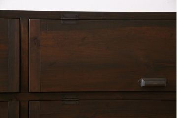 アンティーク家具　リメイク品　明治期の松材を利用したパタパタ扉のローボード(リビングボード、戸棚、収納棚)(1)
