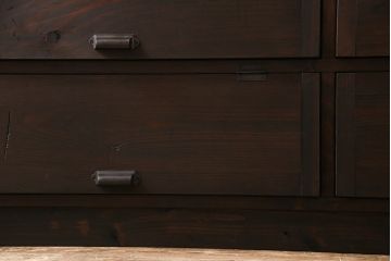 アンティーク家具　リメイク品　明治期の松材を利用したパタパタ扉のローボード(リビングボード、戸棚、収納棚)(1)