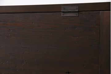 アンティーク家具　リメイク品　明治期の松材を利用したパタパタ扉のローボード(リビングボード、戸棚、収納棚)(2)