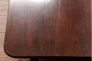 アンティーク家具　昭和中期　栓材一枚板　味わいある佇まいが魅力の角ちゃぶ台(座卓、ローテーブル)