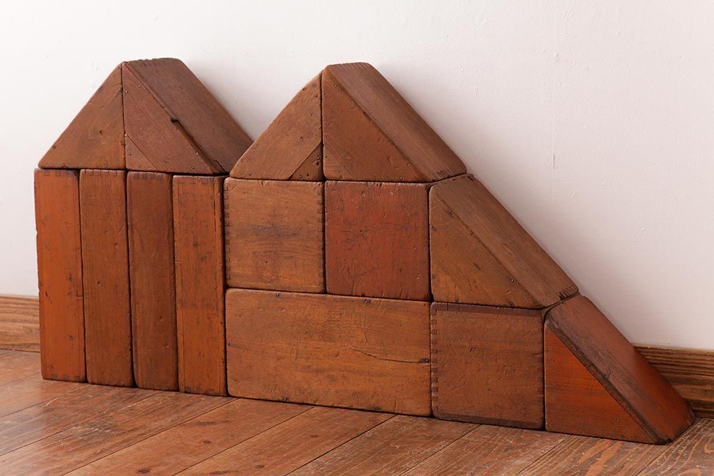 アンティーク雑貨　昭和レトロ　大きな積み木セット【マルチ/14ヶ組】(飾り台、花台、ディスプレイ雑貨)(1)