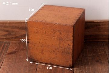 アンティーク雑貨　レトロな雰囲気漂う大きな積み木セット【マルチ/16ヶ組】(飾り台、花台、ディスプレイ雑貨)(1)