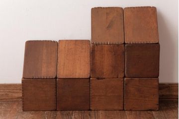 アンティーク雑貨　昭和レトロ　大きな積み木セット【マルチ/14ヶ組】(飾り台、花台、ディスプレイ雑貨)