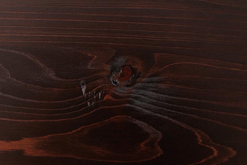 リメイク家具　前面ケヤキ材　味わいある箪笥のセンターテーブル(リビングテーブル、カフェテーブル、収納棚)